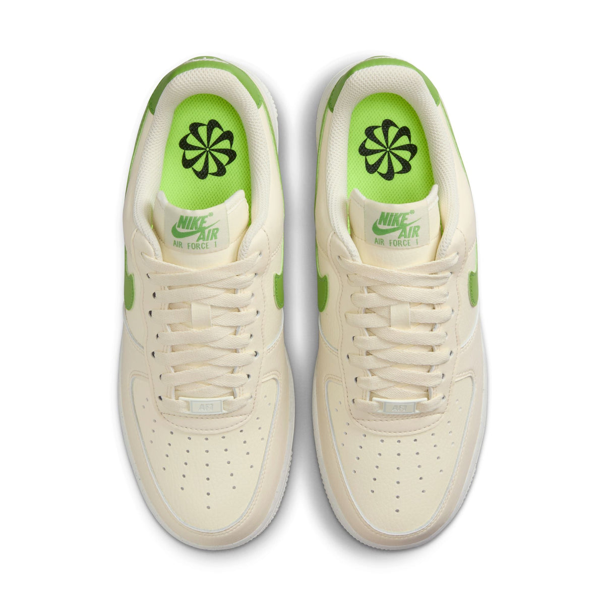 Womens Nike Air Force 1 07 Next Nature Coconut/Green