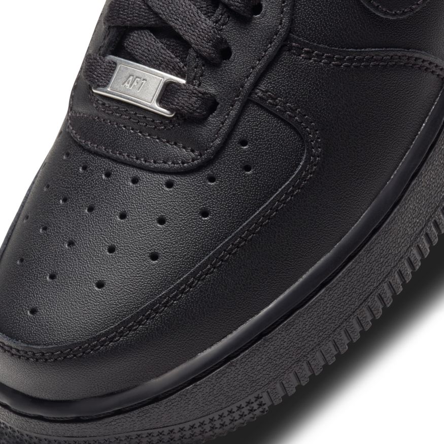 Womens Nike Air Force 1 07 Triple Black